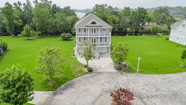 Building Photo - A Rental Like No Other!