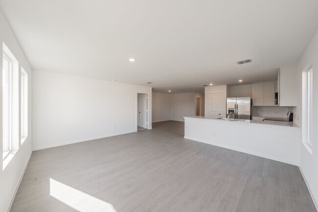 Building Photo - Single story 4 bedroom in Ashton Homeplace