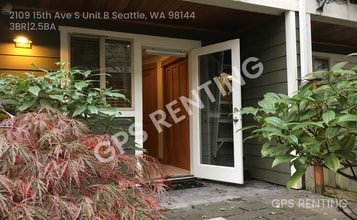 Building Photo - 2109 15th Ave S