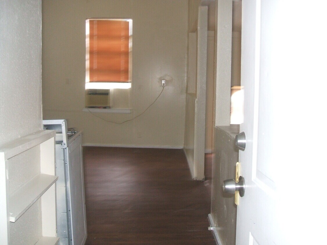 Foto del edificio - 303 Howard St