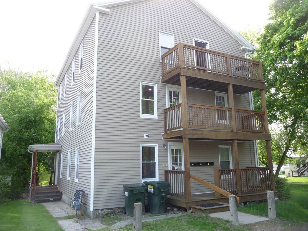 16 Poland St Unit 3, ster, MA 01570 Room for Rent in ster, MA