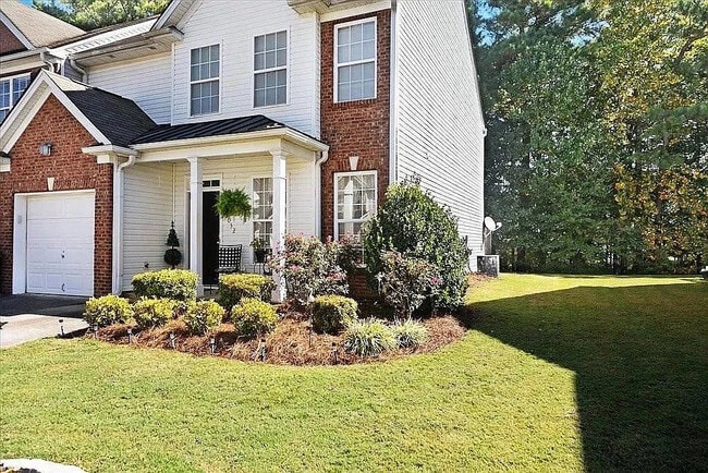 Room in Townhome on Kentmere Dr - Room in Townhome on Kentmere Dr
