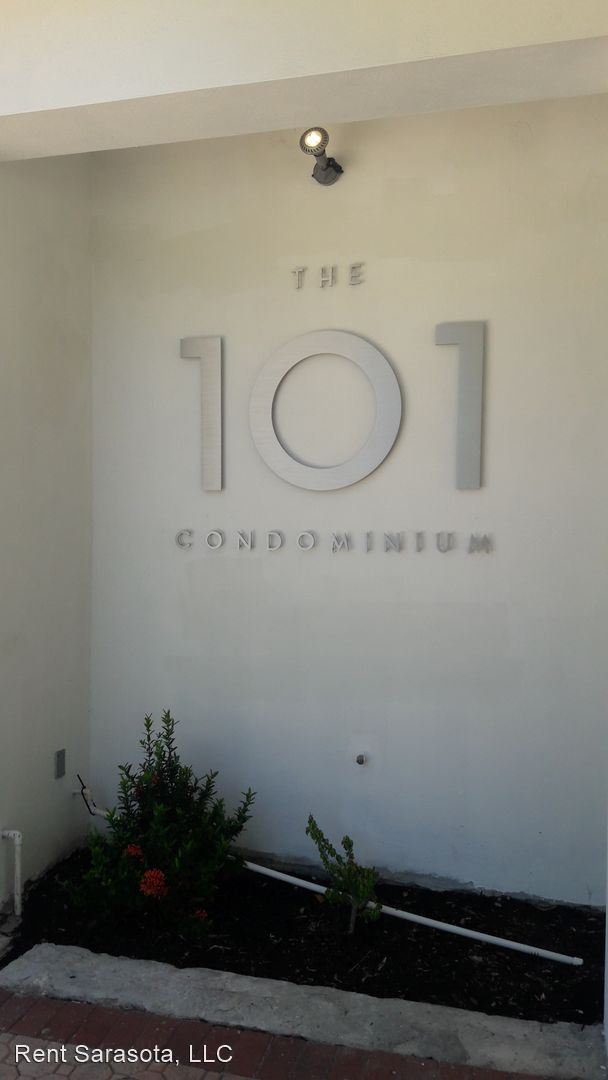 Foto del edificio - 101 S Gulfstream Ave