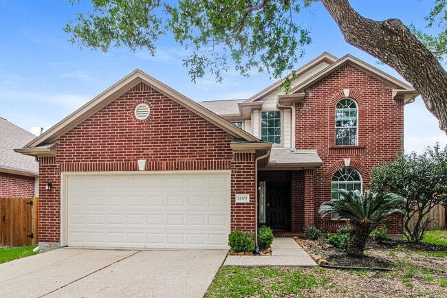 Building Photo - 11305 Shoal Creek Dr