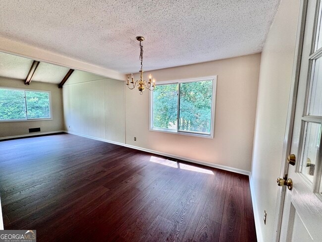 Building Photo - 3636 Hardy Rd