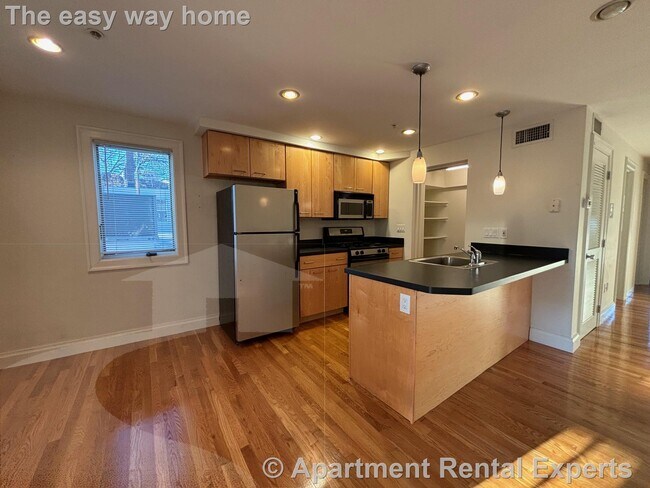 Foto del edificio - 1110 Massachusetts Ave