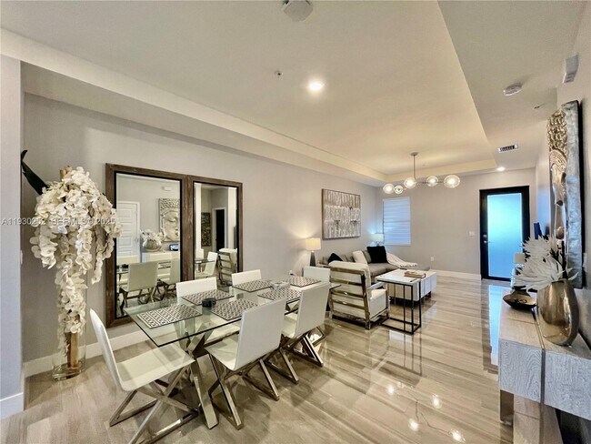 Foto del edificio - 7825 NW 104th Ave