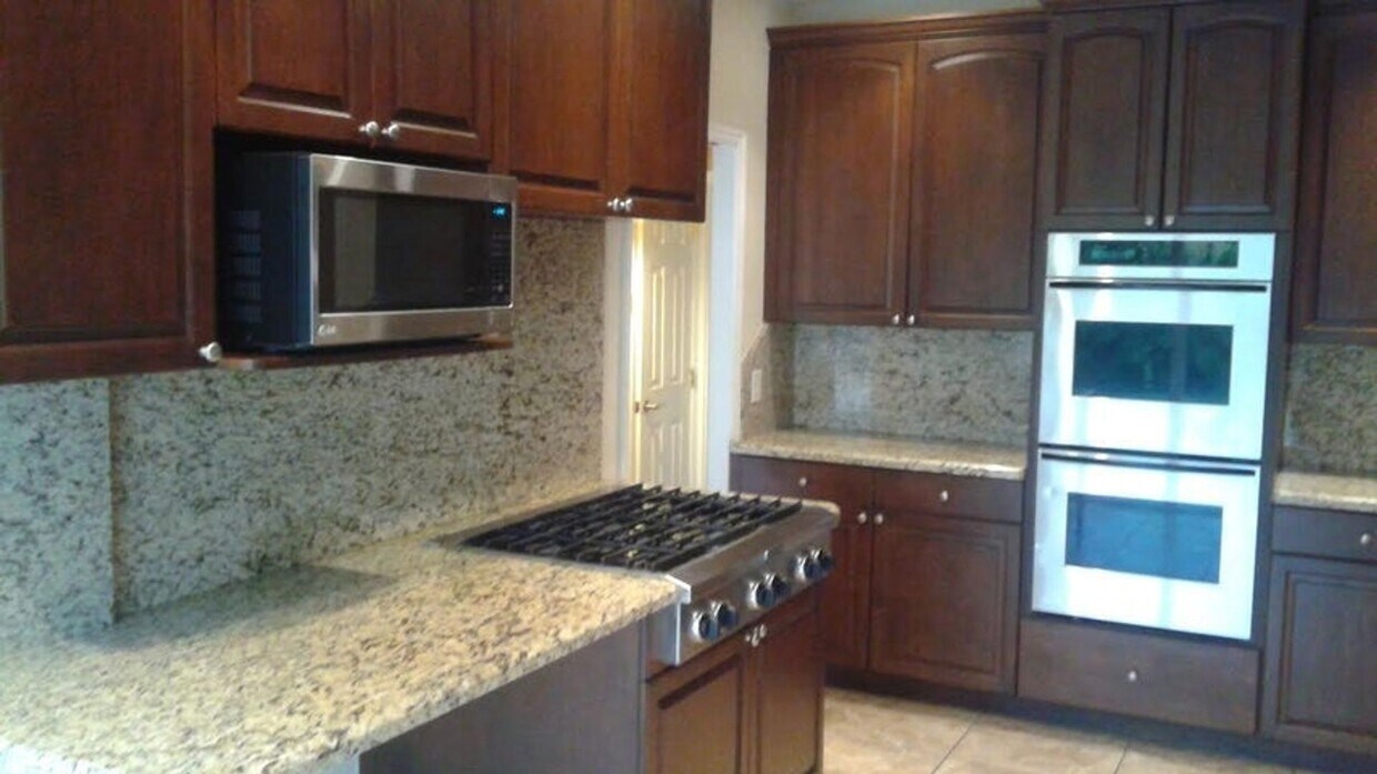 Photo - 619 37th Street, West Palm Beach, FL 33407