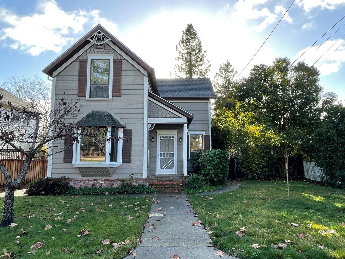 535 Upham St, Petaluma, CA 94952 House Rental in Petaluma, CA