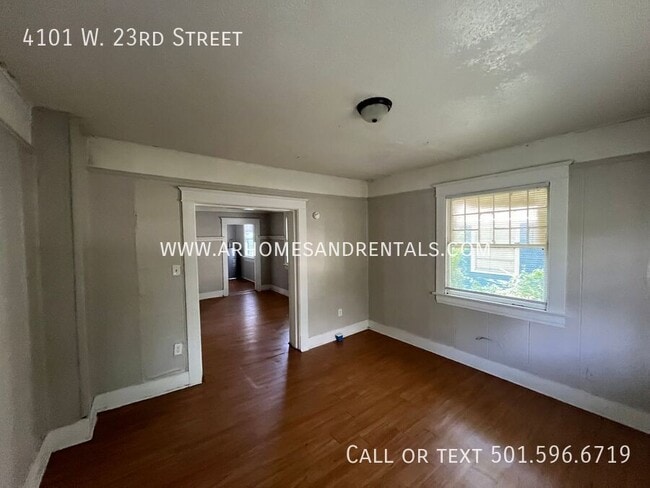 Building Photo - 4101 W 23rd St
