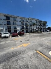 Building Photo - 16450 NW 2nd Ave