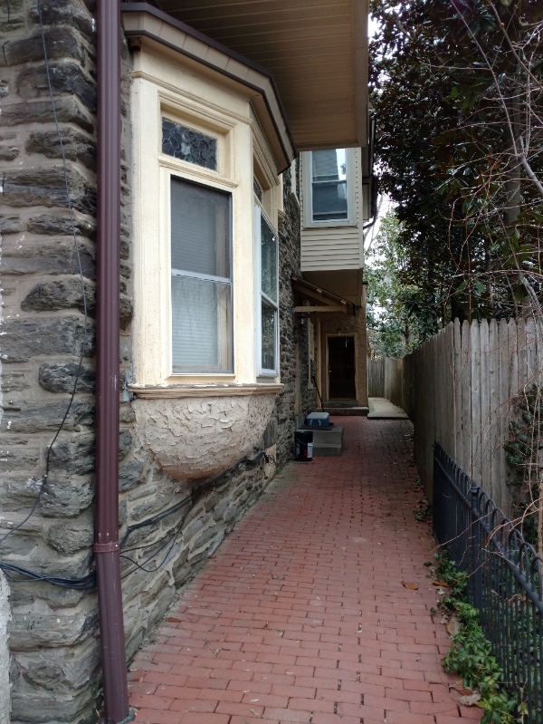 Building Photo - 119 E Mt Airy Ave