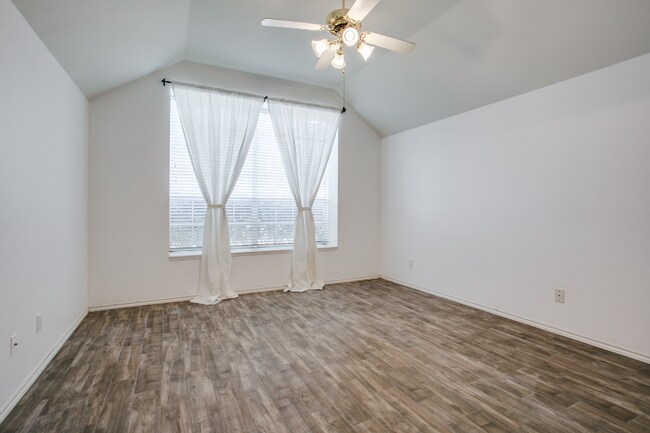 Building Photo - 9412 Prestmont Pl