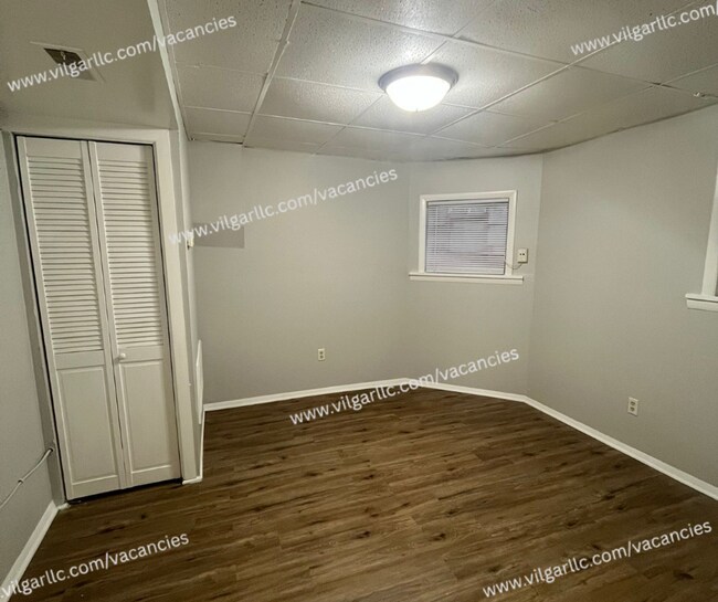 Foto del edificio - 3808 Parrish Ave