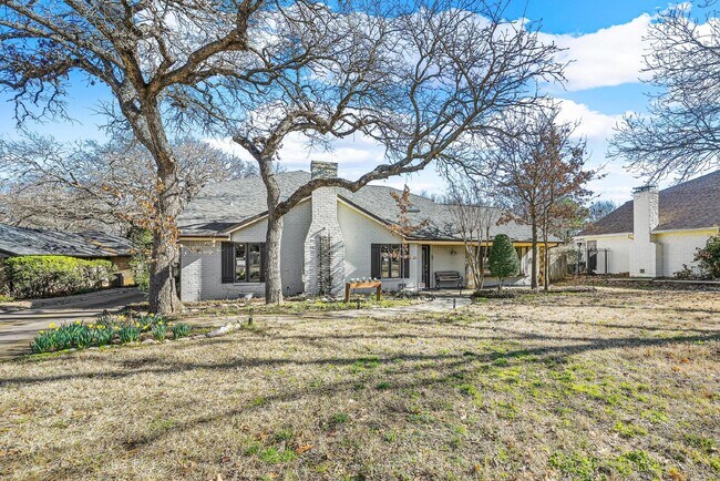 Building Photo - Ask about our NO security deposit option!