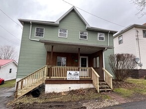 Building Photo - 116 Evans St