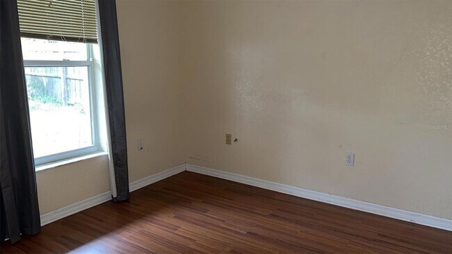 Building Photo - 3471 Ave O NW