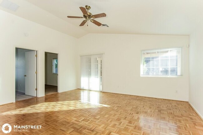 Foto del edificio - 2503 S Lance Ave