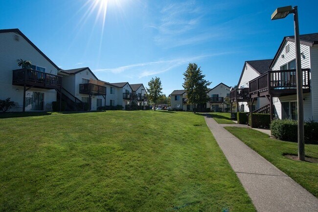 Foto del edificio - 1001 NE Briarcreek Way