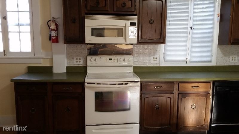 Primary Photo - 5 br, 2 bath House - 3907 Goodnight Ave