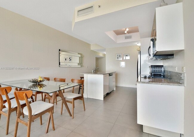 Foto del edificio - 888 Biscayne Blvd