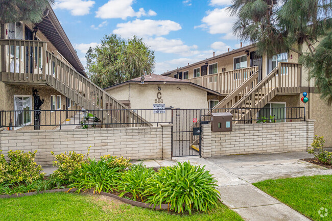 Entrance - Moss Gardens Apartments