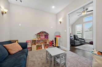 Building Photo - 2314 Cotton Creek Ln