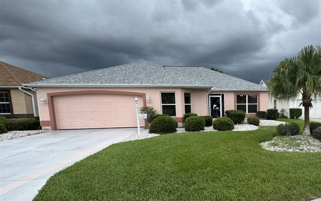 Foto principal - 3056 St Thomas Ln
