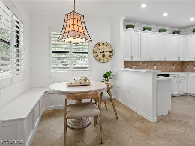 Building Photo - 9476 Napoli Ln