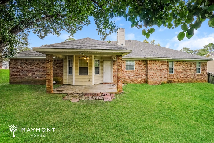 Building Photo - Beautiful 3 Bedroom