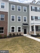 Building Photo - 1277 Fillmore St