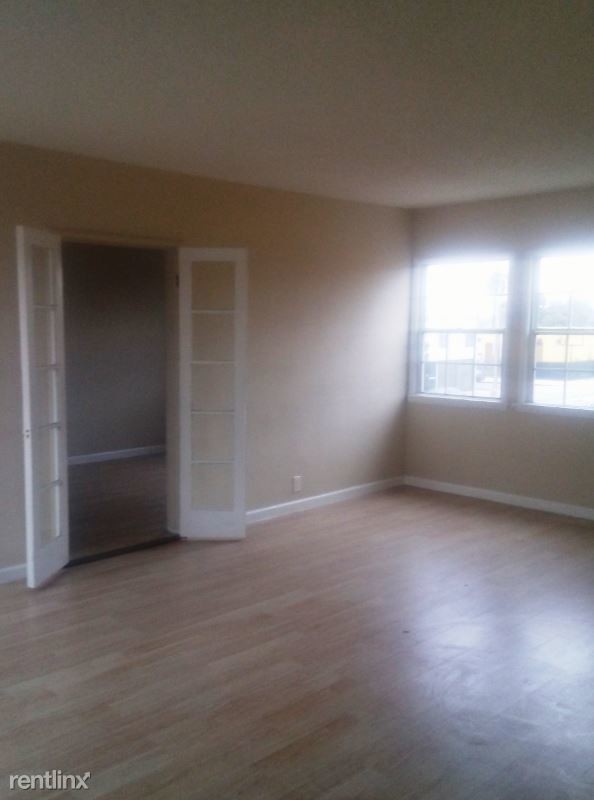 Foto del edificio - 1518 W Florence Ave