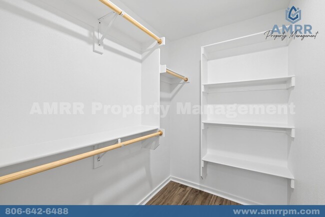 Building Photo - Elegant 4-Bedroom House – Room for Everyone!