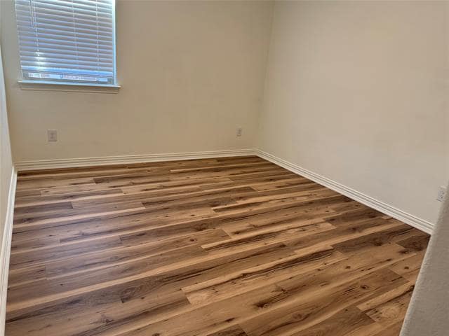 Building Photo - 1204 Sequoia Ln