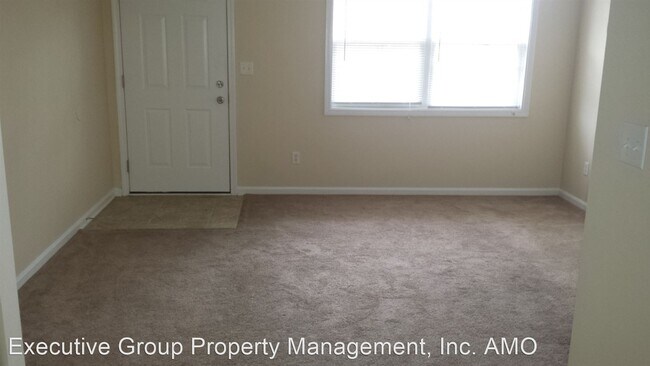 Building Photo - 355 Elmwood Dr