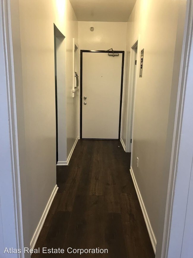 Foto del edificio - 1425 W 7th St
