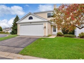 Building Photo - 1801 Southcross Dr W