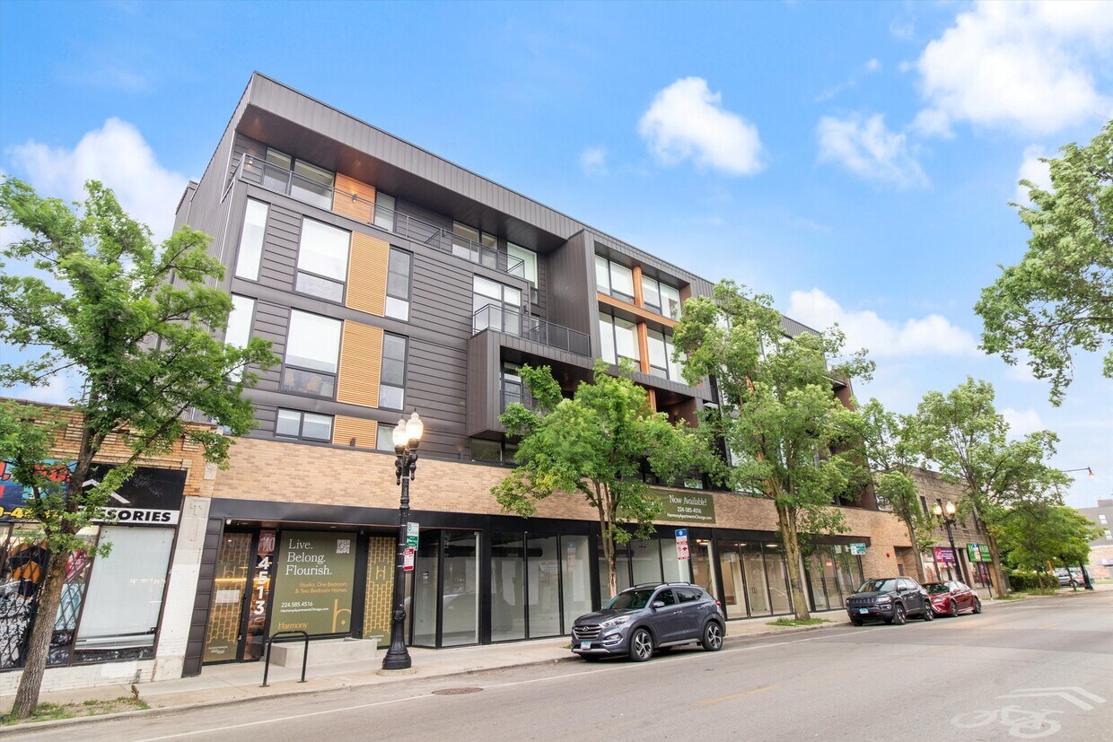 Foto principal - 4513 N Clark St
