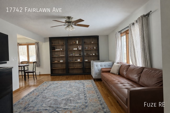 Building Photo - 17742 Fairlawn Ave