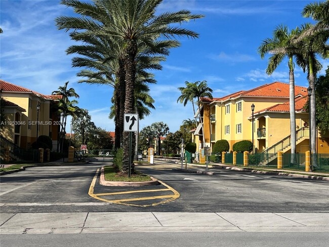 Foto del edificio - 7290 NW 114th Ave