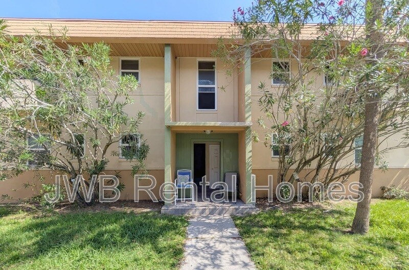Foto principal - 1628 2nd St N