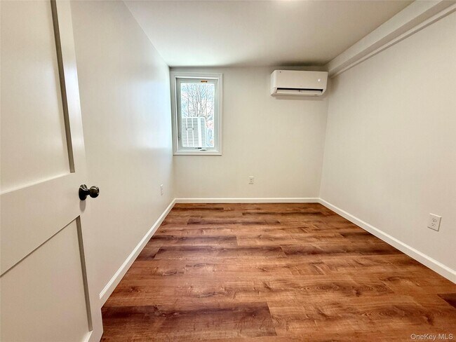 Foto del edificio - 728 US-6