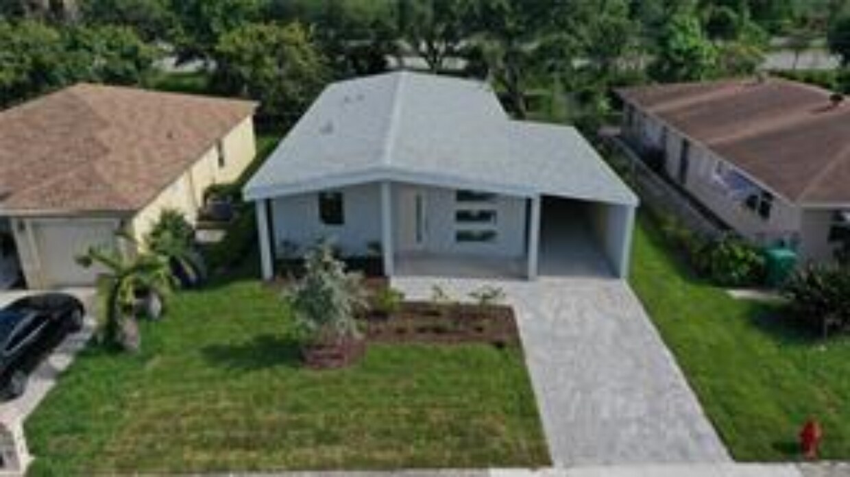2816 NW 6th Ct, Fort Lauderdale, FL 33311 House for Rent in Fort