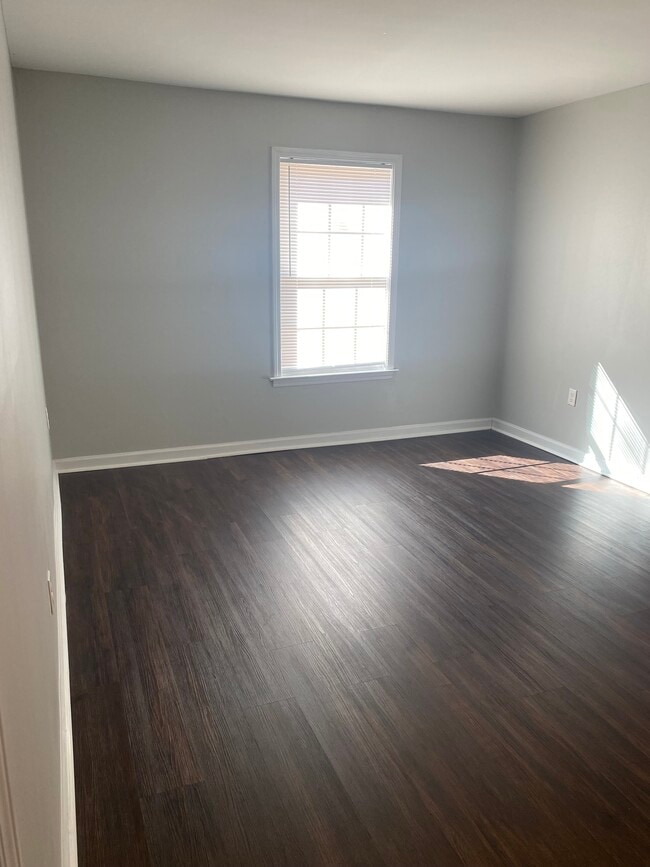 Building Photo - 1468 Meadowlark Dr