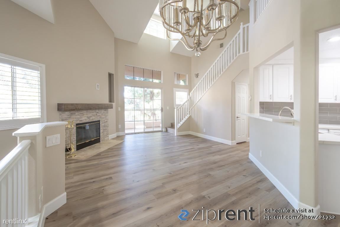 Foto principal - 2 br, 2 bath Condo - 11945 Tivoli Park Row...