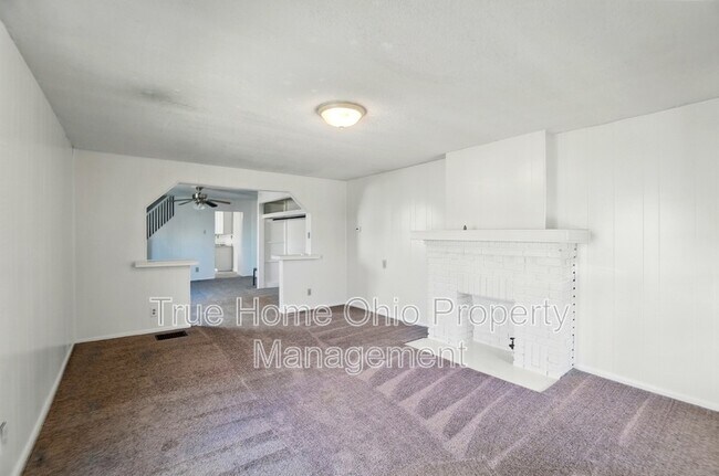 Foto del edificio - 3215-3215 E 5th St
