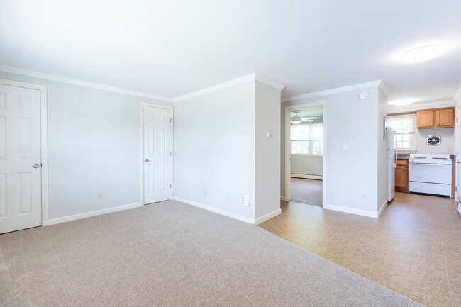 Sala de estar y comedor - Mount Vernon Apartments