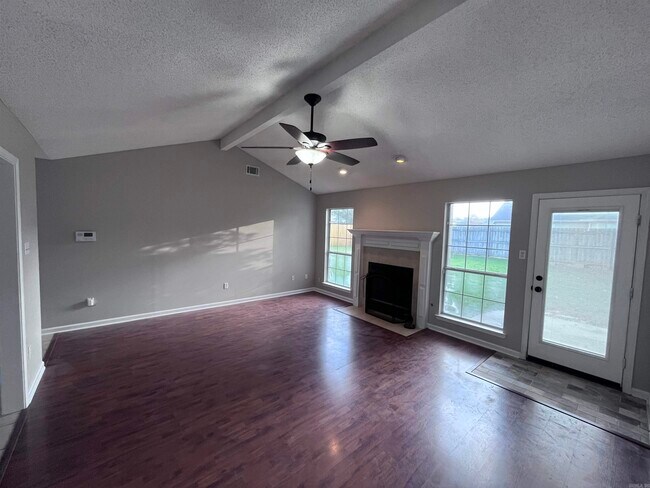 Building Photo - 23 Haywood Dr