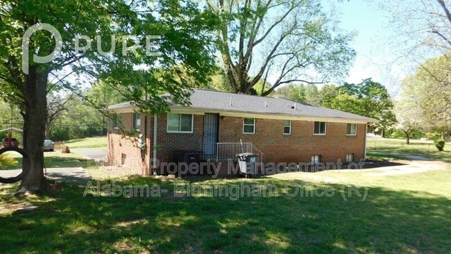 Building Photo - 324 Gloria Dr