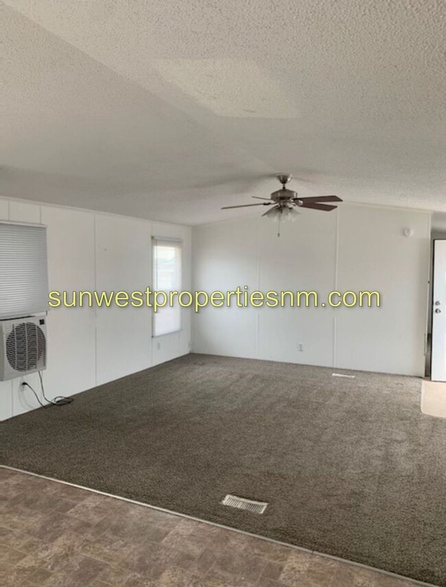 Building Photo - 3 Bedroom, 2 Bathroom Mobile Home
